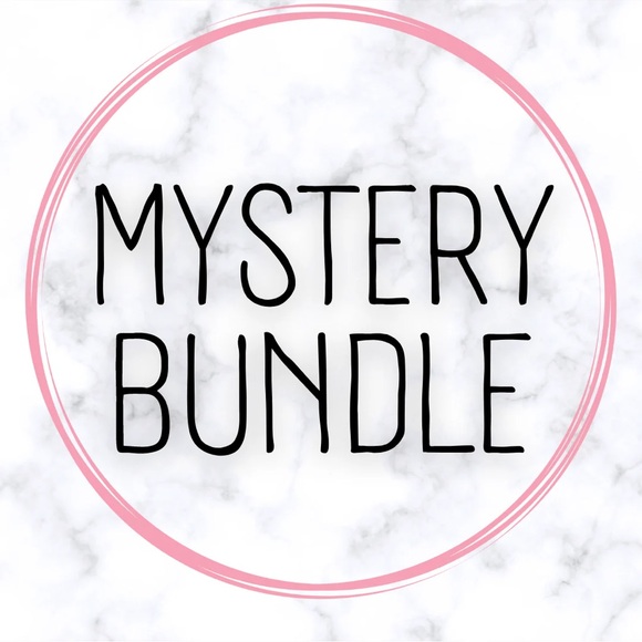 MYSTERY BUNDLE CLOTHING - Picture 1 of 1